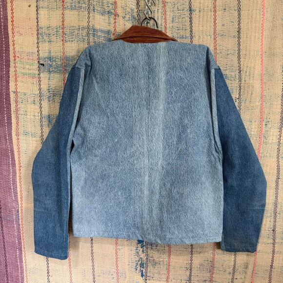Upcycled carhartt chore jacket - Picture 2 of 5